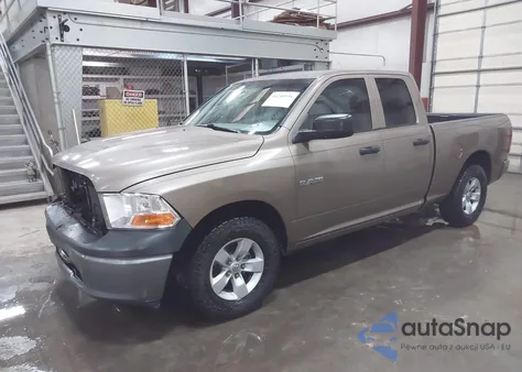 2010 Dodge Ram 1500 St z USA, uszkodzony, nr VIN 1D7RB1GK8AS238656